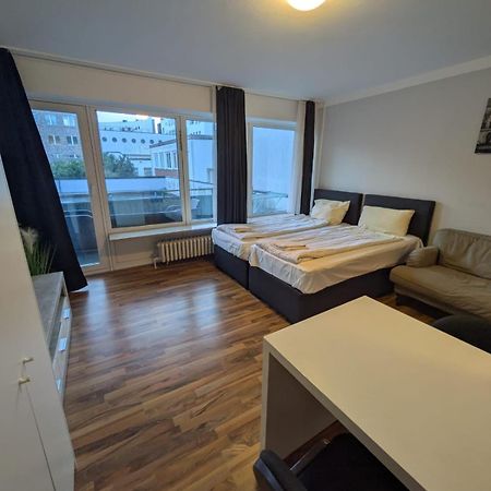 1,5-Zimmer Apartment Mit Balkon Am Hauptbahnhof Neumünster Εξωτερικό φωτογραφία