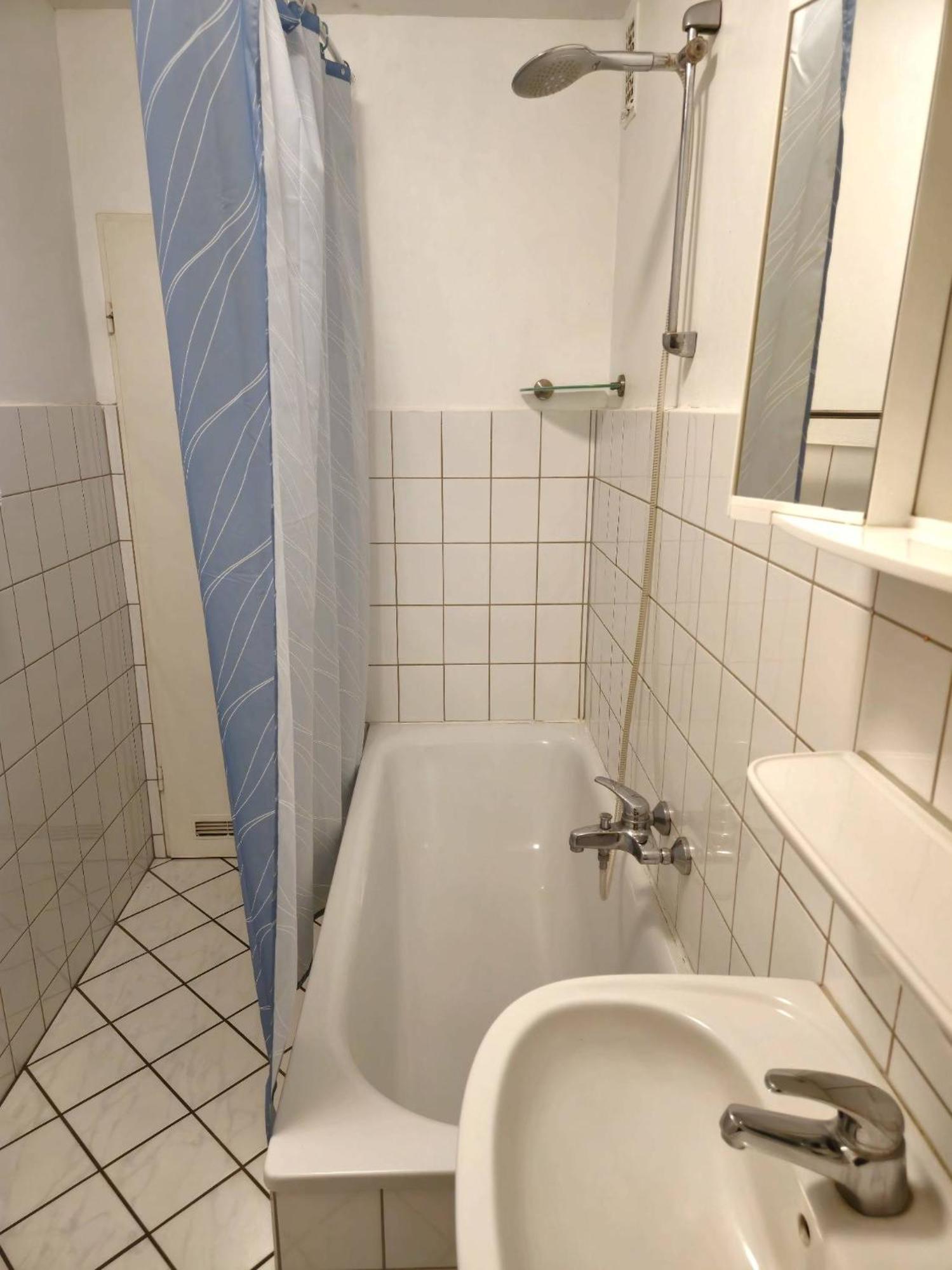 1,5-Zimmer Apartment Mit Balkon Am Hauptbahnhof Neumünster Εξωτερικό φωτογραφία