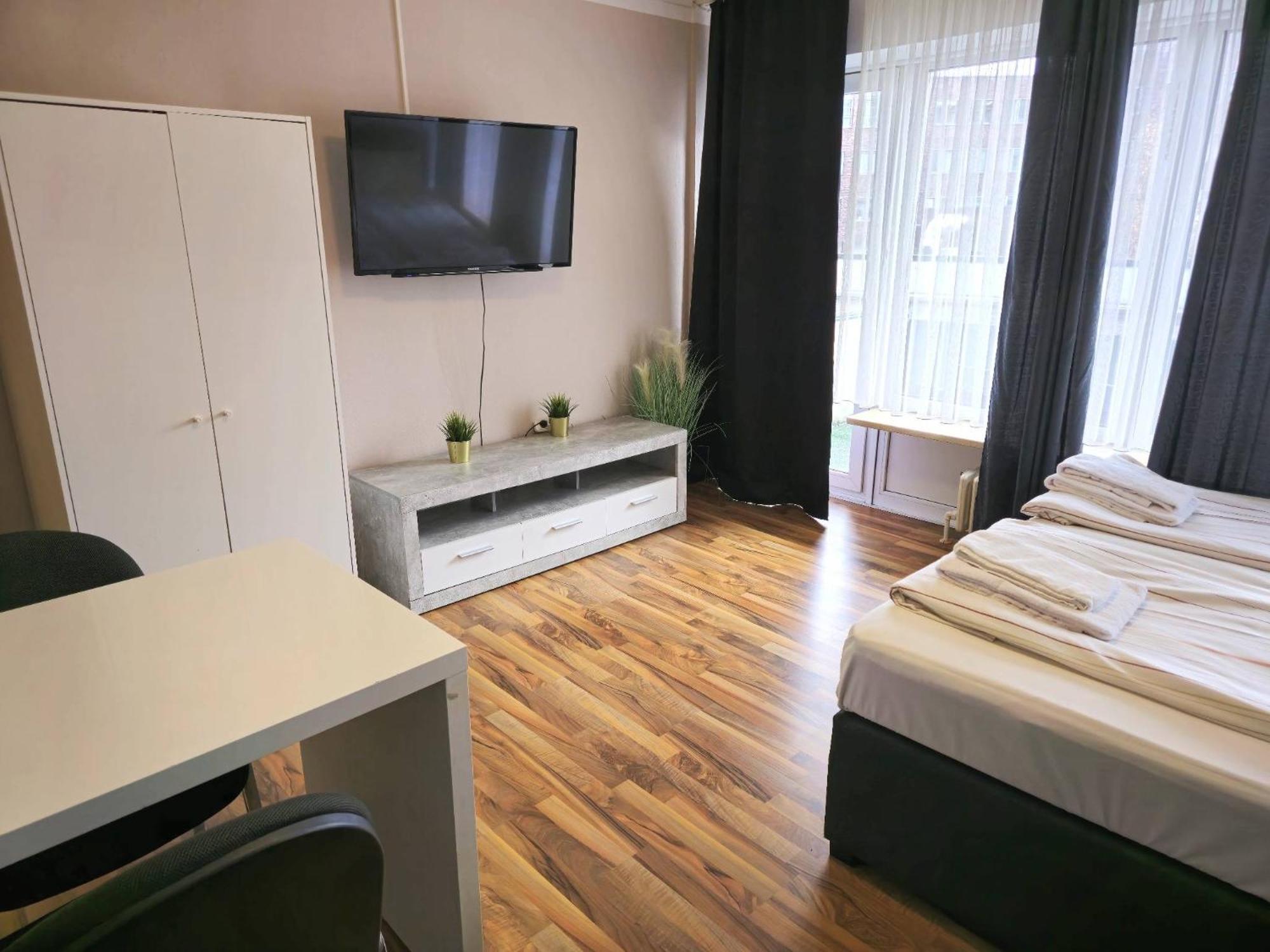 1,5-Zimmer Apartment Mit Balkon Am Hauptbahnhof Neumünster Εξωτερικό φωτογραφία
